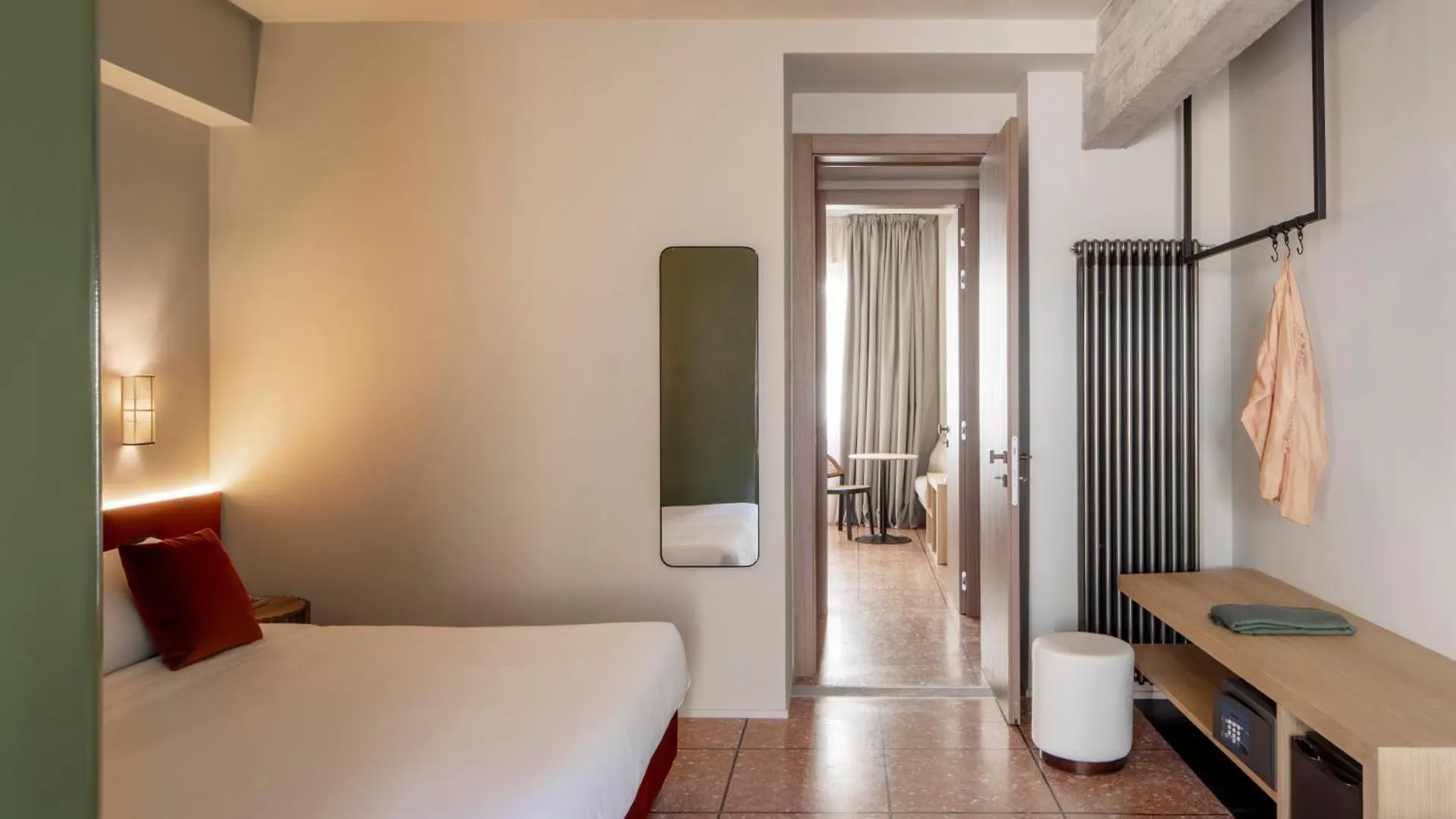 Atel Guest House Rome Bed & Breakfast